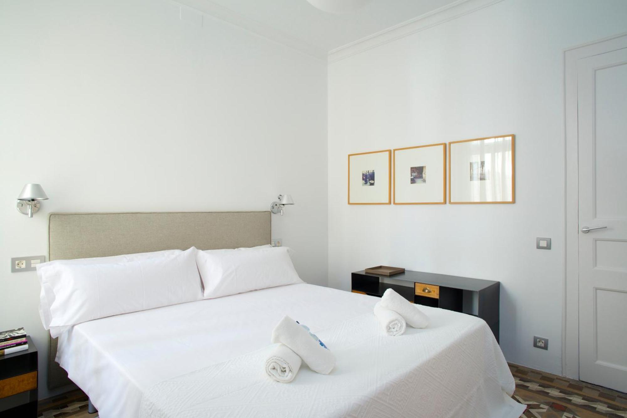 The Claris Suites II Barcelona Exterior foto