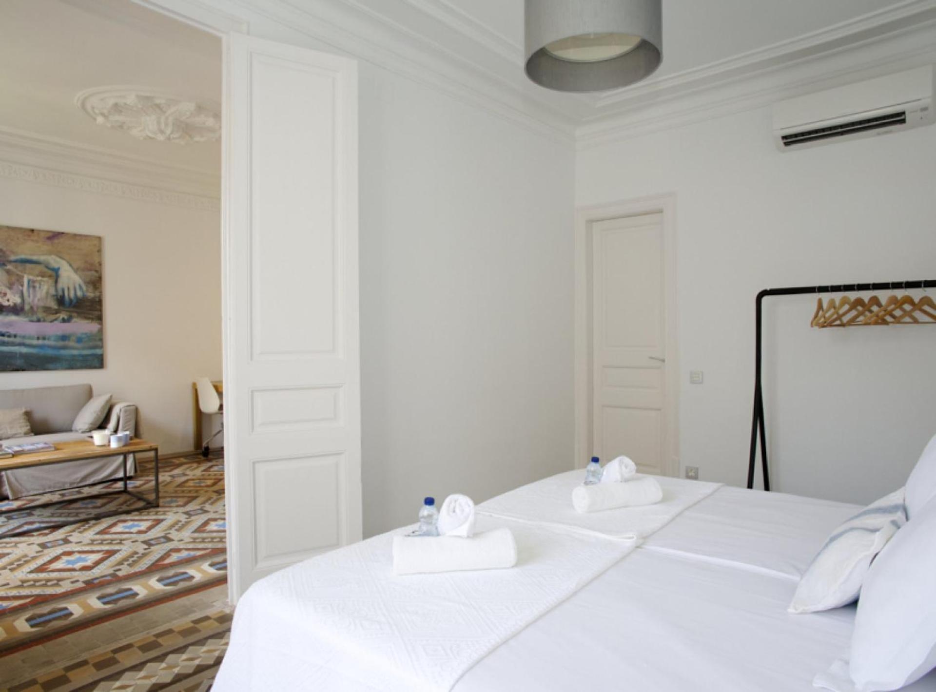 The Claris Suites II Barcelona Exterior foto