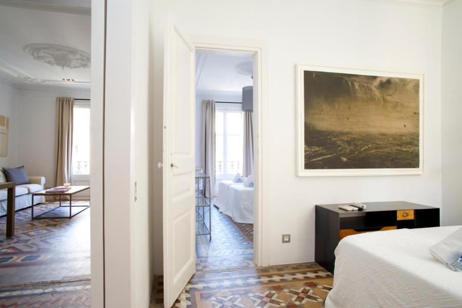 The Claris Suites II Barcelona Exterior foto
