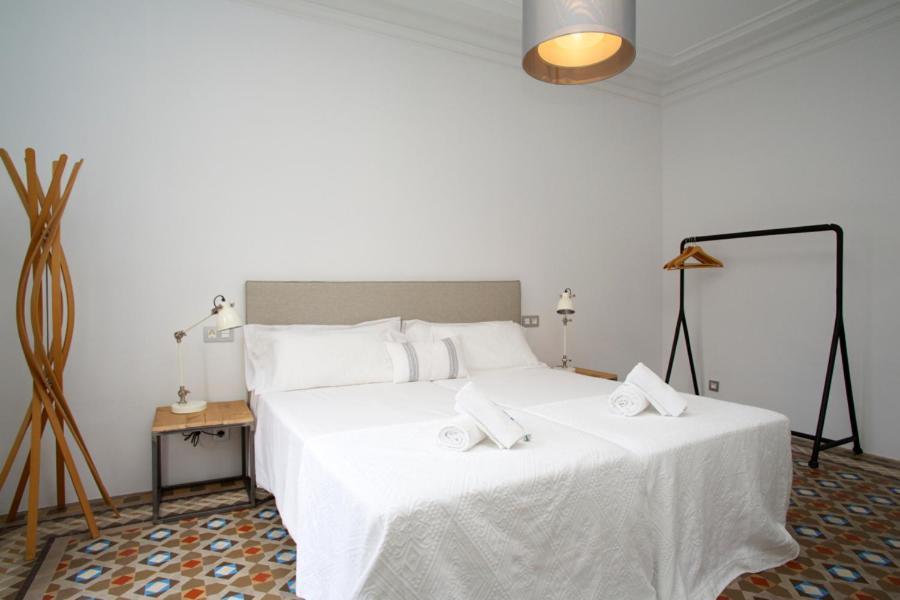 The Claris Suites II Barcelona Exterior foto